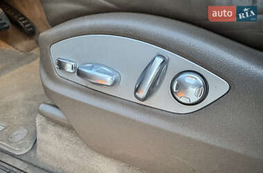 Внедорожник / Кроссовер Porsche Cayenne 2012 в 