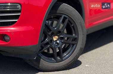 Внедорожник / Кроссовер Porsche Cayenne 2013 в 