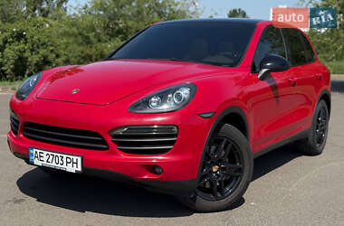 Внедорожник / Кроссовер Porsche Cayenne 2013 в 
