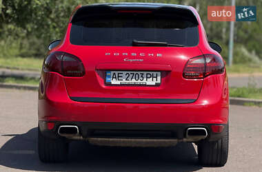 Внедорожник / Кроссовер Porsche Cayenne 2013 в 