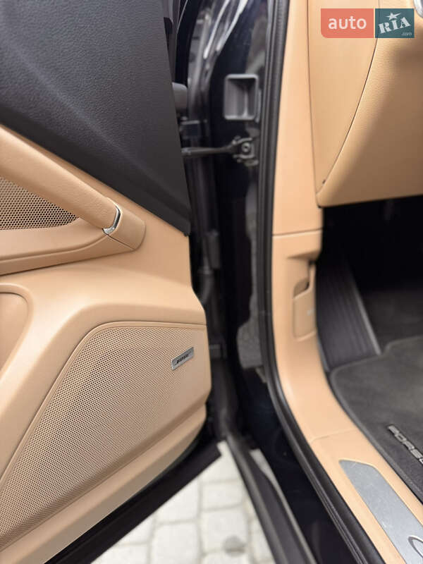 Позашляховик / Кросовер Porsche Cayenne 2020 в Львові фото 25 Позашляховик / Кросовер Porsche Cayenne 2020 в Львові