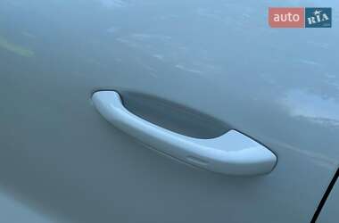 Внедорожник / Кроссовер Porsche Cayenne 2021 в 