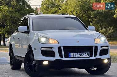 Внедорожник / Кроссовер Porsche Cayenne 2008 в 