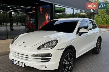 Внедорожник / Кроссовер Porsche Cayenne 2012 в Кременчуге