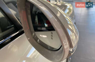 Внедорожник / Кроссовер Porsche Cayenne 2023 в 