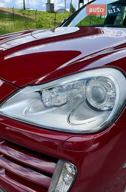 Внедорожник / Кроссовер Porsche Cayenne 2009 в 