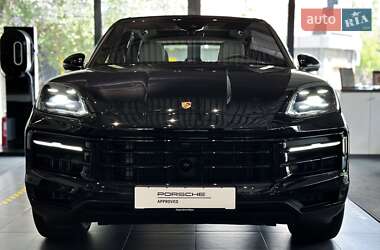 Внедорожник / Кроссовер Porsche Cayenne 2024 в 