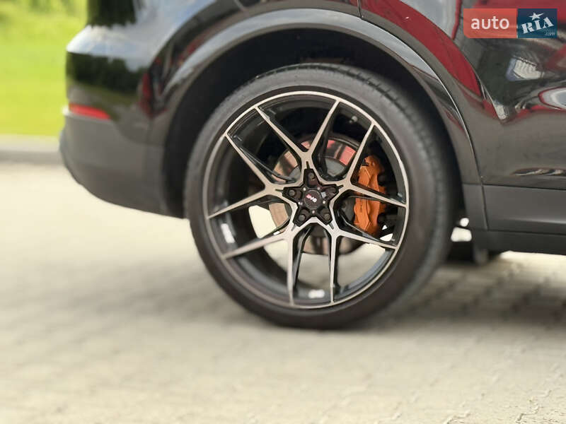 Внедорожник / Кроссовер Porsche Cayenne 2018 в Тернополе фото 12 Внедорожник / Кроссовер Porsche Cayenne 2018 в Тернополе