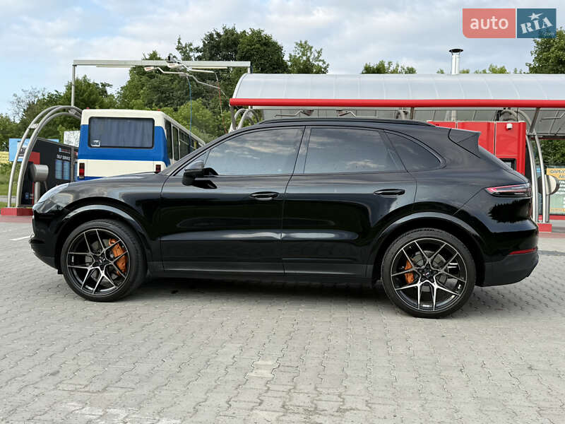 Внедорожник / Кроссовер Porsche Cayenne 2018 в Тернополе фото 10 Внедорожник / Кроссовер Porsche Cayenne 2018 в Тернополе