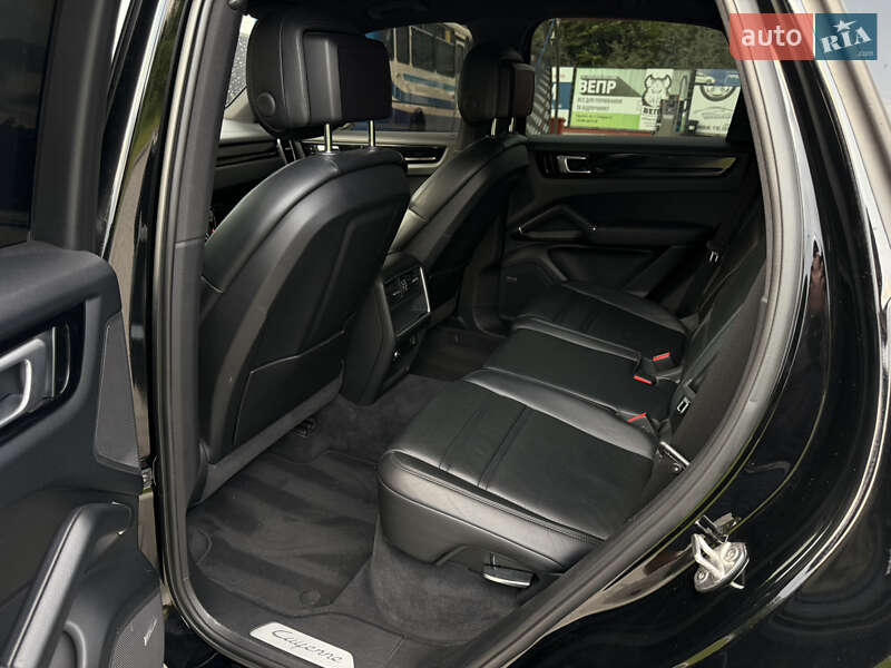 Внедорожник / Кроссовер Porsche Cayenne 2018 в Тернополе фото 19 Внедорожник / Кроссовер Porsche Cayenne 2018 в Тернополе