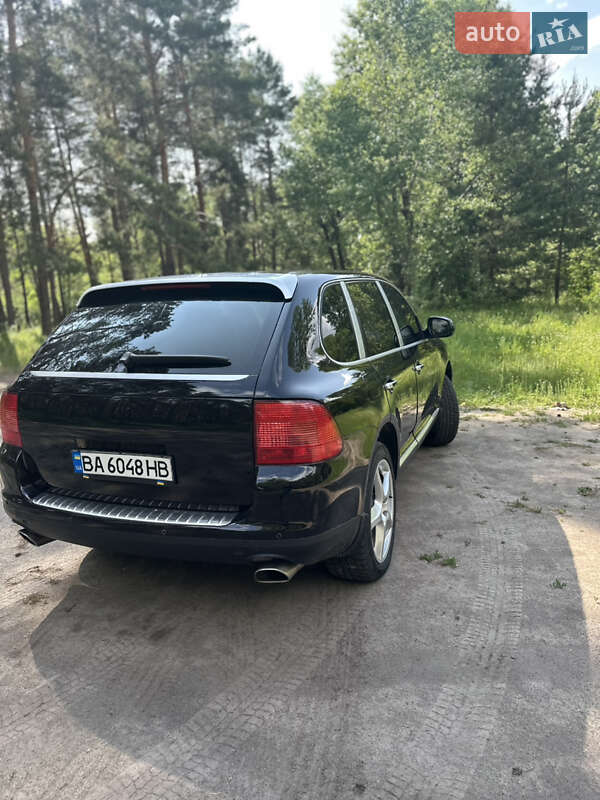 Позашляховик / Кросовер Porsche Cayenne 2004 в Кропивницькому