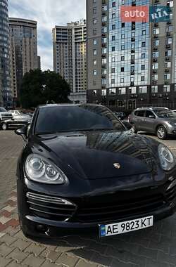 Позашляховик / Кросовер Porsche Cayenne 2012 в Одесі