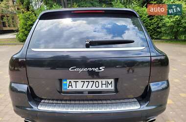 Позашляховик / Кросовер Porsche Cayenne 2004 в 