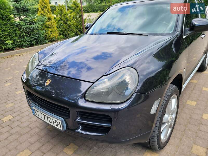 Позашляховик / Кросовер Porsche Cayenne 2004 в Долині