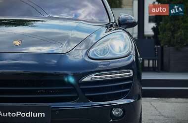 Внедорожник / Кроссовер Porsche Cayenne 2013 в 