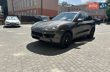 Внедорожник / Кроссовер Porsche Cayenne 2013 в Бердичеве
