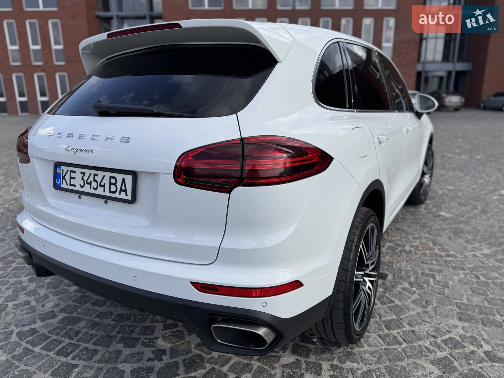 2015 Porsche Cayenne - мініатюра 11