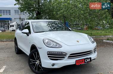 Позашляховик / Кросовер Porsche Cayenne 2014 в 