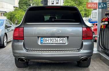 Позашляховик / Кросовер Porsche Cayenne 2005 в 