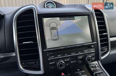 Внедорожник / Кроссовер Porsche Cayenne 2011 в 