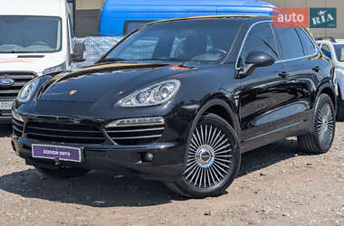 Внедорожник / Кроссовер Porsche Cayenne 2013 в Киеве