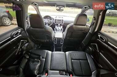 Внедорожник / Кроссовер Porsche Cayenne 2013 в 