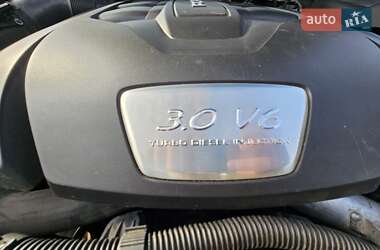 Внедорожник / Кроссовер Porsche Cayenne 2013 в 