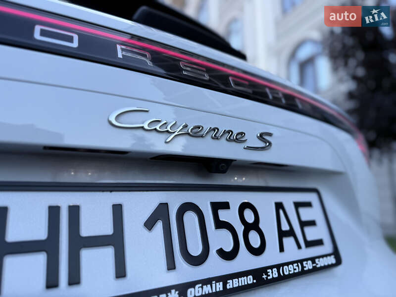 Внедорожник / Кроссовер Porsche Cayenne 2019 в Одессе
