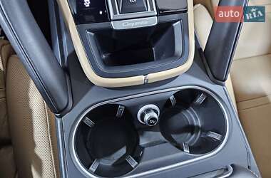 Позашляховик / Кросовер Porsche Cayenne 2018 в 
