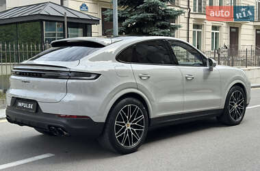 Позашляховик / Кросовер Porsche Cayenne 2024 в 