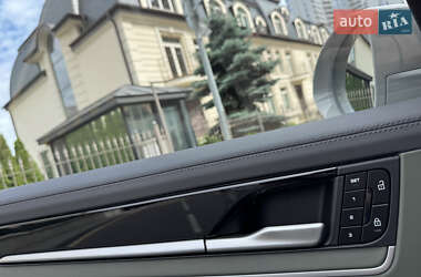 Позашляховик / Кросовер Porsche Cayenne 2024 в 
