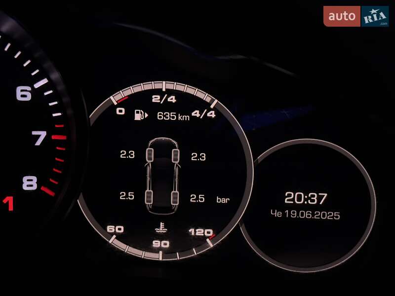 Внедорожник / Кроссовер Porsche Cayenne 2019 в Одессе