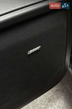 Внедорожник / Кроссовер Porsche Cayenne 2011 в 