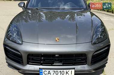 Позашляховик / Кросовер Porsche Cayenne 2022 в 