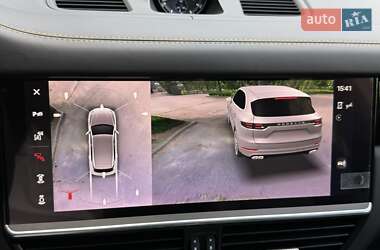 Позашляховик / Кросовер Porsche Cayenne 2022 в 