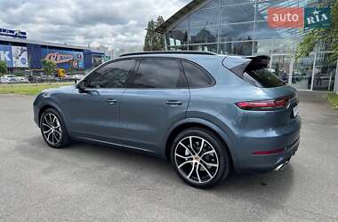 Внедорожник / Кроссовер Porsche Cayenne 2019 в 