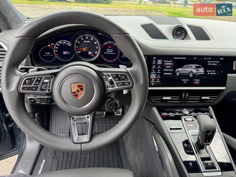 Внедорожник / Кроссовер Porsche Cayenne 2019 в Киеве