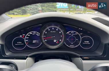Внедорожник / Кроссовер Porsche Cayenne 2019 в 
