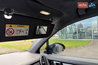 Внедорожник / Кроссовер Porsche Cayenne 2019 в 