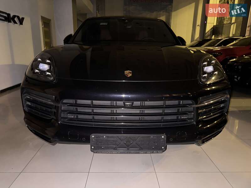 Внедорожник / Кроссовер Porsche Cayenne 2019 в Одессе