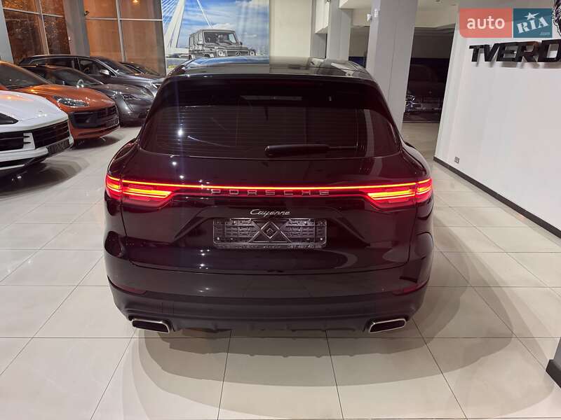 Внедорожник / Кроссовер Porsche Cayenne 2019 в Одессе