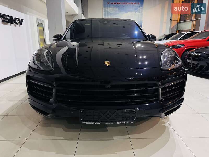 Внедорожник / Кроссовер Porsche Cayenne 2019 в Одессе