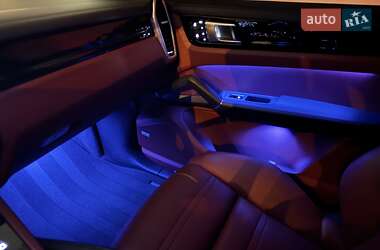 Внедорожник / Кроссовер Porsche Cayenne 2019 в 