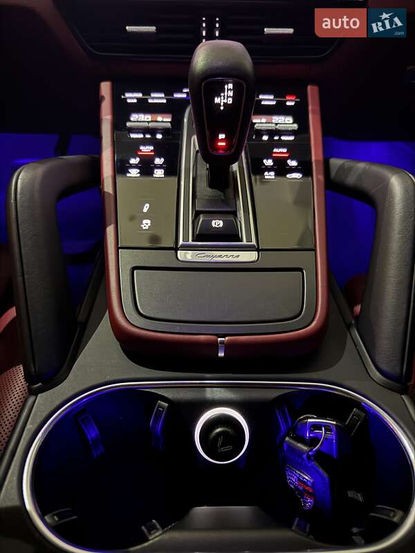 Внедорожник / Кроссовер Porsche Cayenne 2019 в Одессе