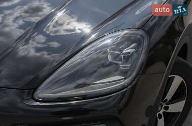 Позашляховик / Кросовер Porsche Cayenne 2018 в 
