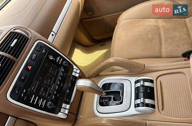 Внедорожник / Кроссовер Porsche Cayenne 2009 в 