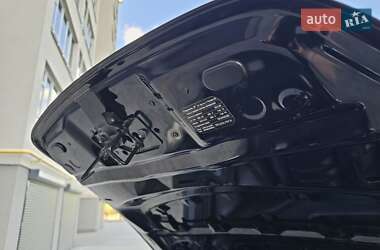 Внедорожник / Кроссовер Porsche Cayenne 2011 в 
