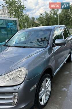 Внедорожник / Кроссовер Porsche Cayenne 2006 в 