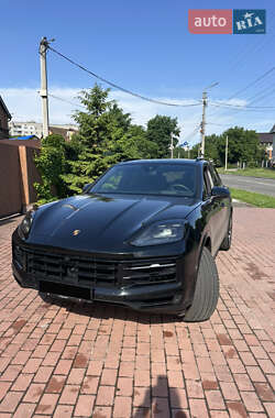 Внедорожник / Кроссовер Porsche Cayenne 2024 в Киеве