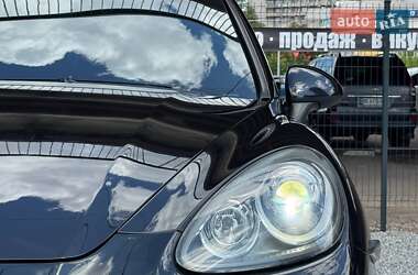 Внедорожник / Кроссовер Porsche Cayenne 2010 в 